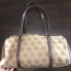 Dooney & Bourke purse